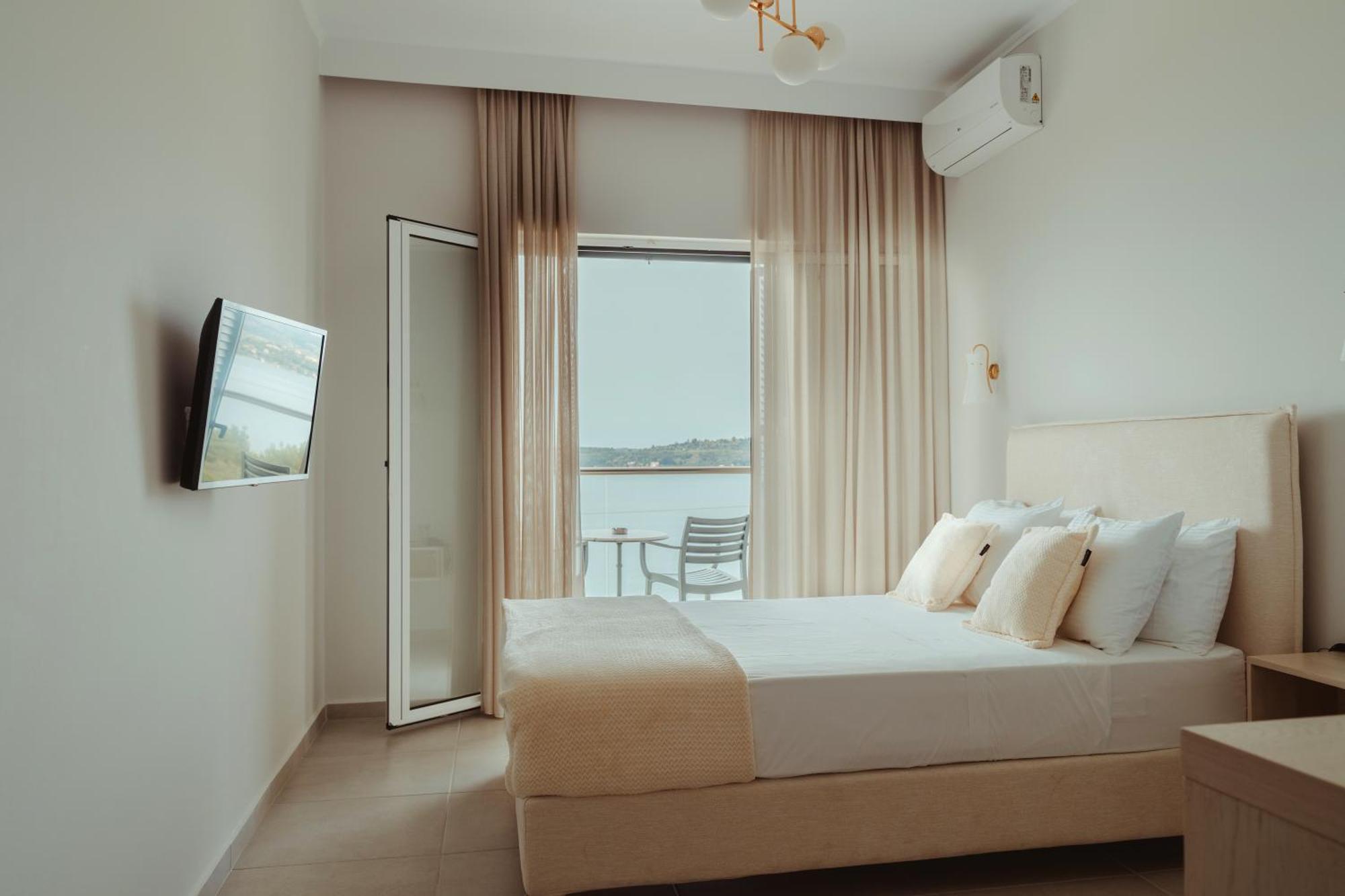 Limanaki Hotel Аргостолион Екстериор снимка